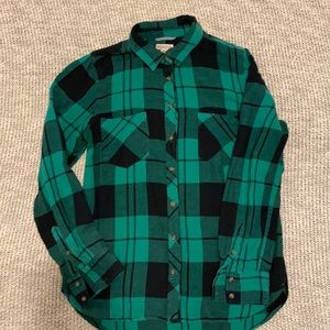 Green and Black Flannel Long Sleeve Shirt
